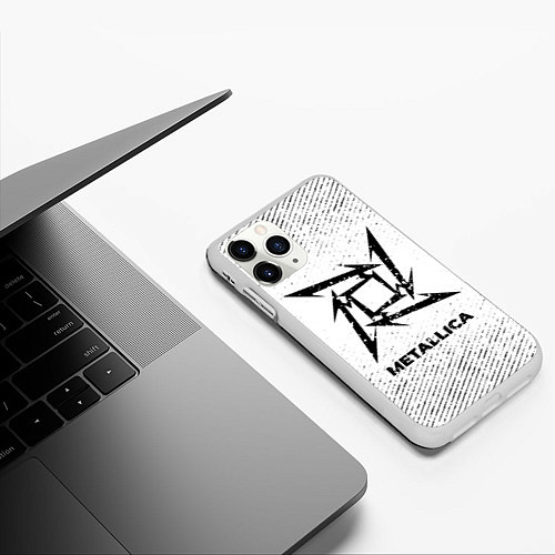 Чехол iPhone 11 Pro матовый Metallica с потертостями на светлом фоне / 3D-Белый – фото 3
