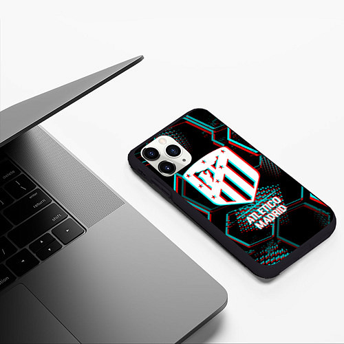 Чехол iPhone 11 Pro матовый Atletico Madrid FC в стиле glitch на темном фоне / 3D-Черный – фото 3