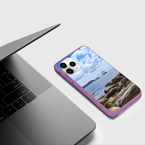 Чехол iPhone 11 Pro матовый Парусник на горизонте океана / 3D-Фиолетовый – фото 3