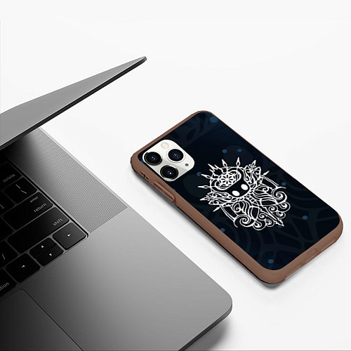 Чехол iPhone 11 Pro матовый HOLLOW KNIGHT - Grimm / 3D-Коричневый – фото 3