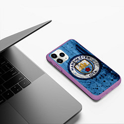 Чехол iPhone 11 Pro матовый Манчестер Сити Лого, цвет: 3D-фиолетовый — фото 2