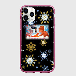 Чехол iPhone 11 Pro матовый Новый год мишка и зайчик играют в хоккей, цвет: 3D-малиновый