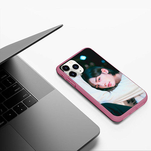 Чехол iPhone 11 Pro матовый Hyunjin Mixtape Oh / 3D-Малиновый – фото 3