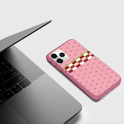 Чехол iPhone 11 Pro матовый Кимоно Незуко / 3D-Малиновый – фото 3