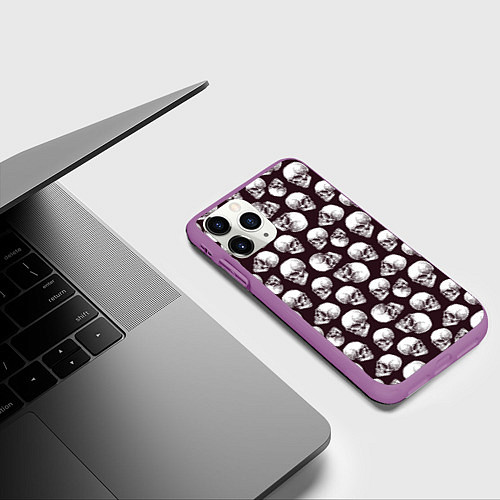 Чехол iPhone 11 Pro матовый Череп гравюра / 3D-Фиолетовый – фото 3