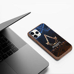 Чехол iPhone 11 Pro матовый Assassins creed mirage logo, цвет: 3D-коричневый — фото 2