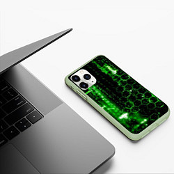 Чехол iPhone 11 Pro матовый Зелёный программный код, цвет: 3D-салатовый — фото 2