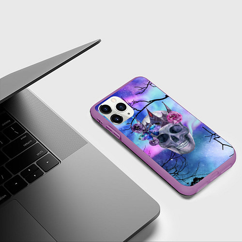 Чехол iPhone 11 Pro матовый Череп короля / 3D-Фиолетовый – фото 3