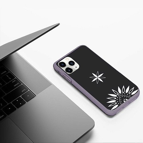Чехол iPhone 11 Pro матовый Черно-белый узор звезда / 3D-Серый – фото 3