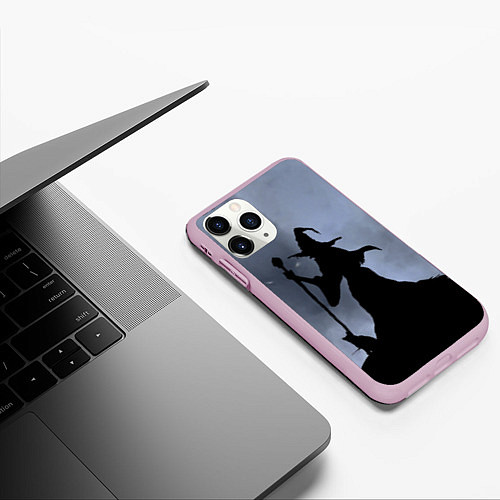 Чехол iPhone 11 Pro матовый Halloween - силуэт ведьмы с котом / 3D-Розовый – фото 3