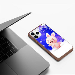 Чехол iPhone 11 Pro матовый Заяц и снежинки, цвет: 3D-коричневый — фото 2