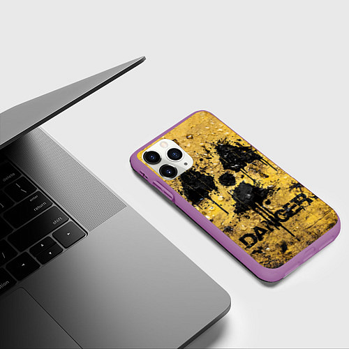 Чехол iPhone 11 Pro матовый Danger radiation / 3D-Фиолетовый – фото 3