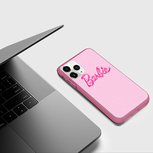 Чехол iPhone 11 Pro матовый Барби - логотип на клетчатом фоне / 3D-Малиновый – фото 3