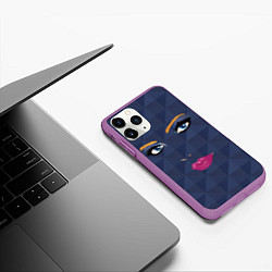 Чехол iPhone 11 Pro матовый Женское лицо с голубыми глазами и розовыми губами, цвет: 3D-фиолетовый — фото 2
