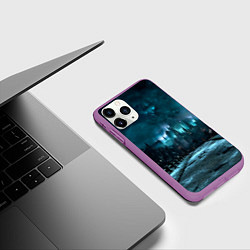 Чехол iPhone 11 Pro матовый Dark Souls - Иритилл Холодной долины, цвет: 3D-фиолетовый — фото 2