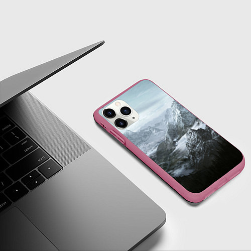 Чехол iPhone 11 Pro матовый Природа Скайрима / 3D-Малиновый – фото 3