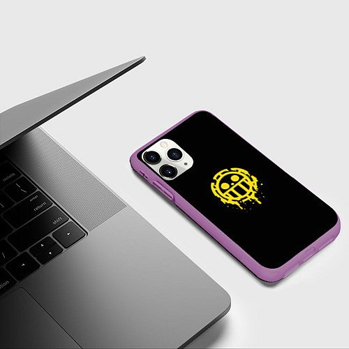 Чехол iPhone 11 Pro матовый Пираты Сердца - Трафальгар ло One Piece / 3D-Фиолетовый – фото 3