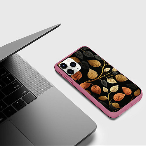 Чехол iPhone 11 Pro матовый Осеннее настроение - листья / 3D-Малиновый – фото 3