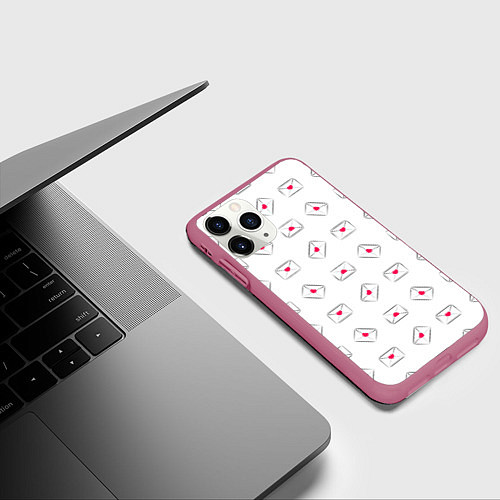 Чехол iPhone 11 Pro матовый Валентинки в конвертах / 3D-Малиновый – фото 3