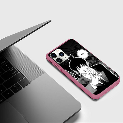 Чехол iPhone 11 Pro матовый Аки - человек-бензопила / 3D-Малиновый – фото 3