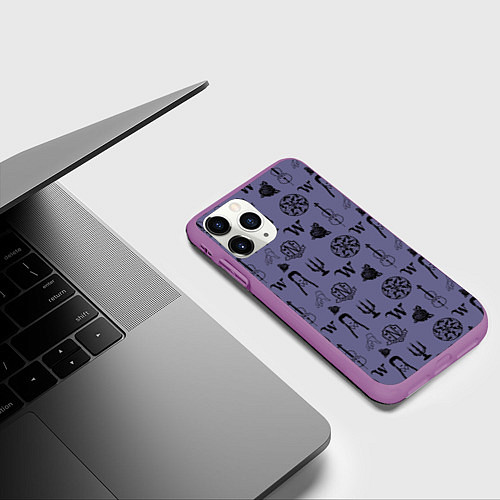 Чехол iPhone 11 Pro матовый Паттерн Уэнсдей / 3D-Фиолетовый – фото 3