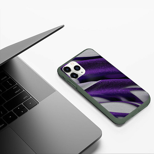 Чехол iPhone 11 Pro матовый Фиолетовые волны / 3D-Темно-зеленый – фото 3