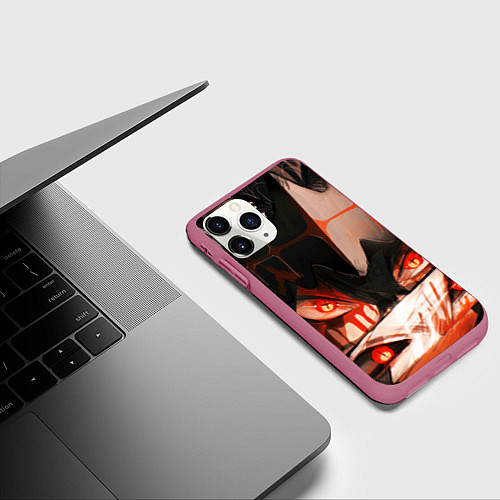 Чехол iPhone 11 Pro матовый Аста и его демон - Черный клевер / 3D-Малиновый – фото 3