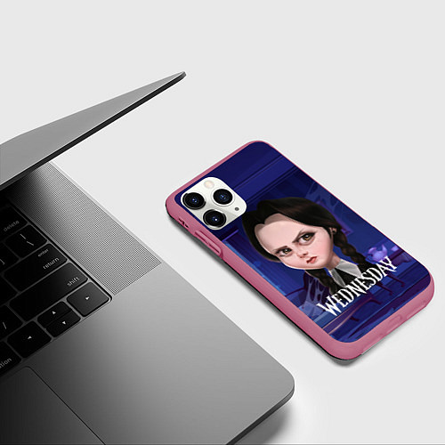 Чехол iPhone 11 Pro матовый Уэнсдэй фан арт / 3D-Малиновый – фото 3