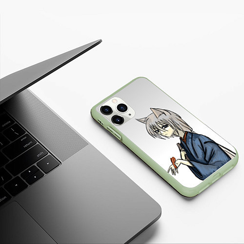 Чехол iPhone 11 Pro матовый Томоэ и птичка / 3D-Салатовый – фото 3