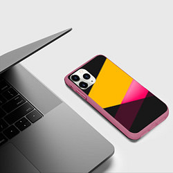 Чехол iPhone 11 Pro матовый Желто-розовый дизайн на черном фоне, цвет: 3D-малиновый — фото 2