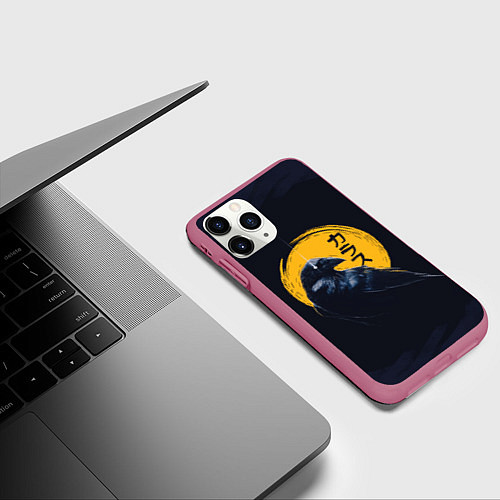 Чехол iPhone 11 Pro матовый Raven and moon / 3D-Малиновый – фото 3