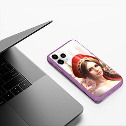 Чехол iPhone 11 Pro матовый Девушка в кокошнике с косой - кремль, цвет: 3D-фиолетовый — фото 2