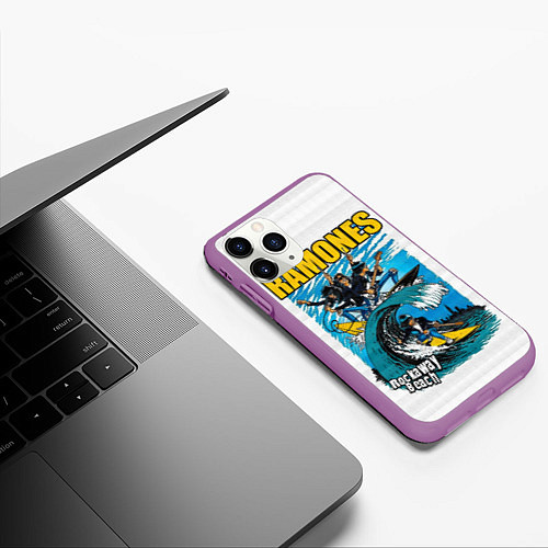 Чехол iPhone 11 Pro матовый Ramones rock away beach / 3D-Фиолетовый – фото 3