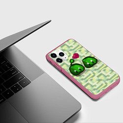 Чехол iPhone 11 Pro матовый Зеленые слаймы стардью, цвет: 3D-малиновый — фото 2