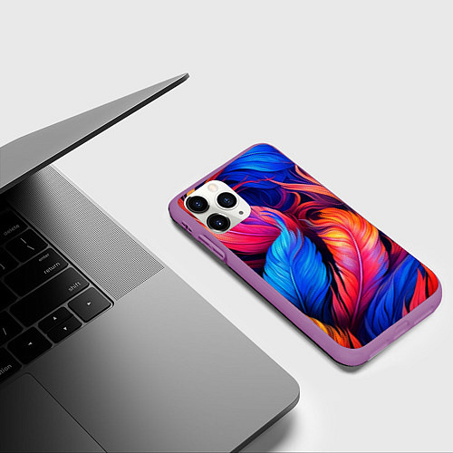 Чехол iPhone 11 Pro матовый Экзотические перья / 3D-Фиолетовый – фото 3