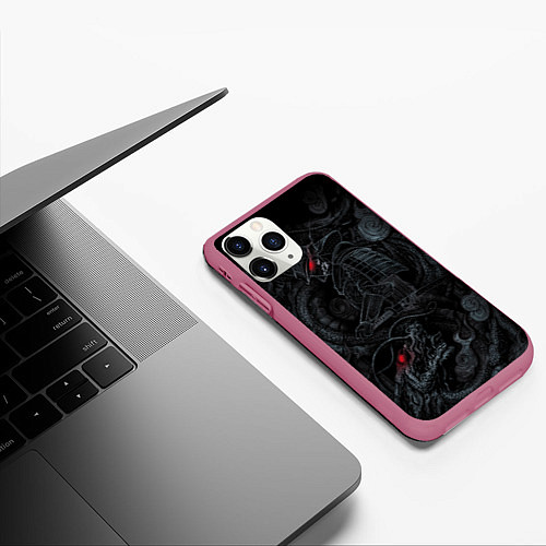 Чехол iPhone 11 Pro матовый Dragon and samurai / 3D-Малиновый – фото 3