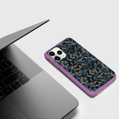 Чехол iPhone 11 Pro матовый Камуфляж сеточный / 3D-Фиолетовый – фото 3