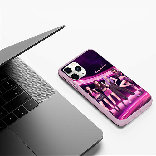 Чехол iPhone 11 Pro матовый Выступление Блэкпинк / 3D-Розовый – фото 3