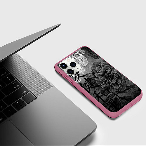 Чехол iPhone 11 Pro матовый Flowers - japanese art / 3D-Малиновый – фото 3