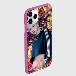 Чехол iPhone 11 Pro матовый Роуз на фоне роз, цвет: 3D-фиолетовый — фото 2
