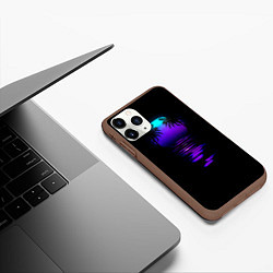 Чехол iPhone 11 Pro матовый Луна SynthWave, цвет: 3D-коричневый — фото 2