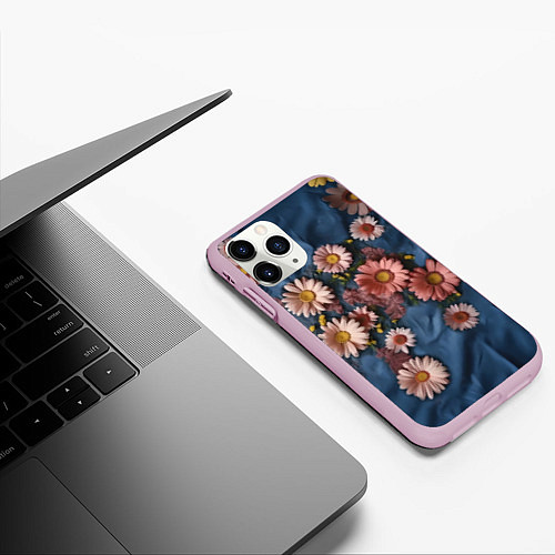 Чехол iPhone 11 Pro матовый Хризантемы на джинсе / 3D-Розовый – фото 3