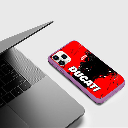 Чехол iPhone 11 Pro матовый Ducati - красная униформа с красками / 3D-Фиолетовый – фото 3