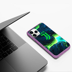 Чехол iPhone 11 Pro матовый Ювентус лого на зеленых плитах, цвет: 3D-фиолетовый — фото 2