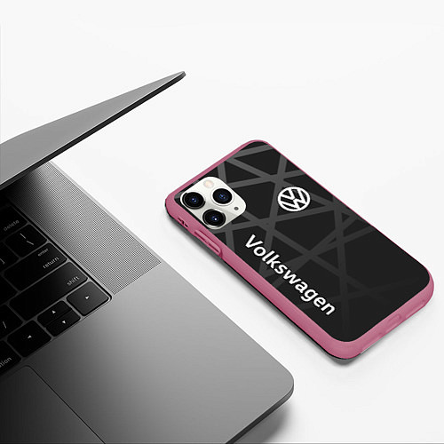 Чехол iPhone 11 Pro матовый Volkswagen - classic black / 3D-Малиновый – фото 3