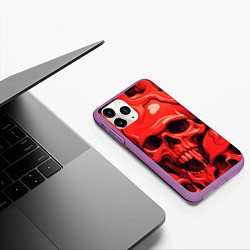 Чехол iPhone 11 Pro матовый Черепа красные, цвет: 3D-фиолетовый — фото 2