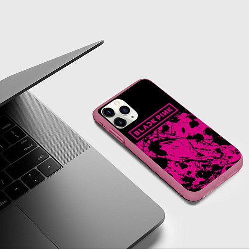 Чехол iPhone 11 Pro матовый Black pink - emblem - pattern - music / 3D-Малиновый – фото 3