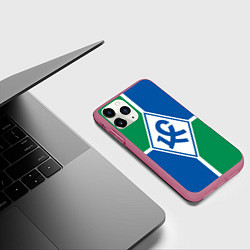 Чехол iPhone 11 Pro матовый Самарские крылья советов, цвет: 3D-малиновый — фото 2