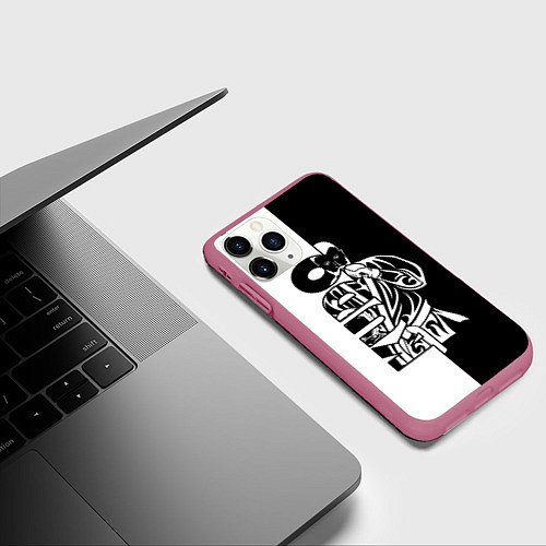 Чехол iPhone 11 Pro матовый Kudo черно-белое / 3D-Малиновый – фото 3