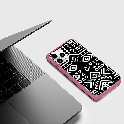 Чехол iPhone 11 Pro матовый Черно-белый абстрактный паттерн / 3D-Малиновый – фото 3